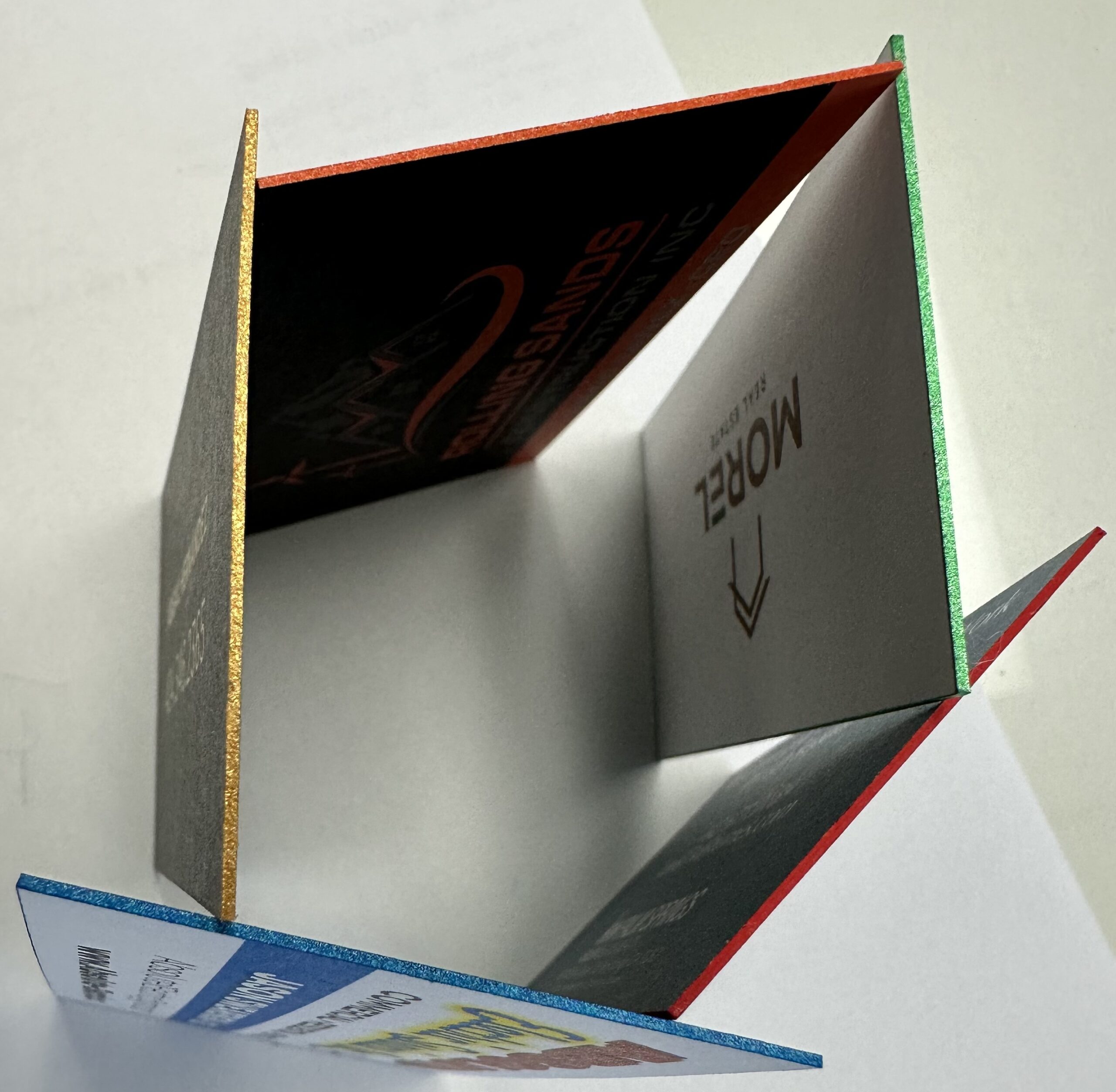 Edge Painted Business Cards,
Thick and durable material.
High Quality that represents You.